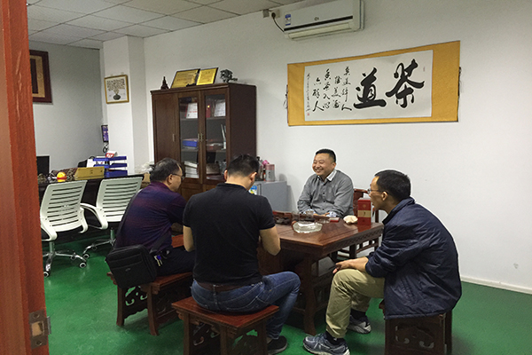 智能手环外壳模具哪家行?——看看深圳博腾纳塑胶模具制造厂 智能手环外壳模具哪家行?——看看深圳博腾纳塑胶模具制造厂