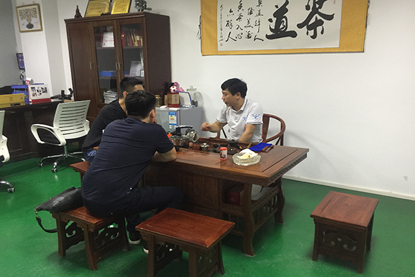 电子产品开模,就找深圳精密塑胶模具厂! 电子产品开模,就找深圳精密塑胶模具厂!